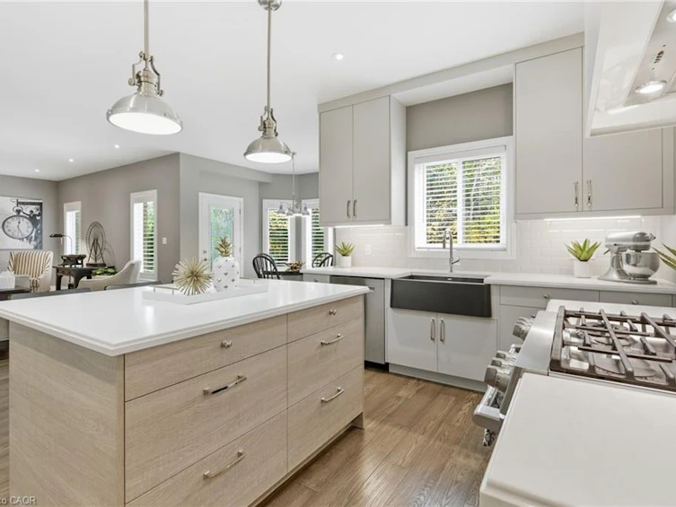32 Hinrichs Crescent, Cambridge, ON, N1T 0A8 - 11