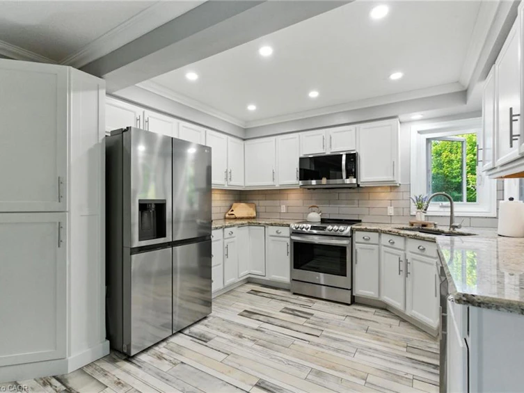 36 Pinecreek Road, Hamilton, ON, L8B 0H1 - 14