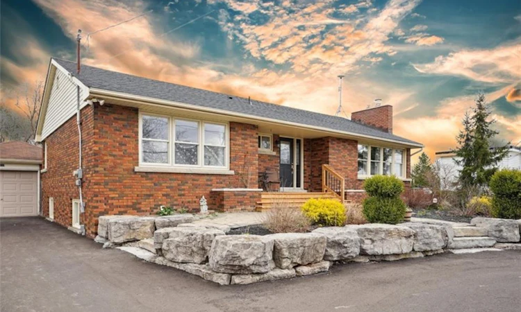 5117 Canborough Road