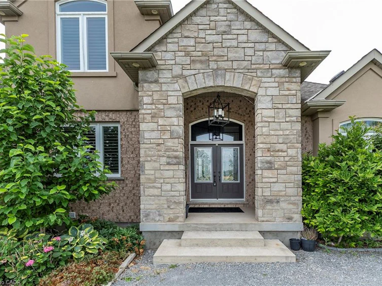 270 Farr Street, Pelham, ON, L0S 1C0 - 3
