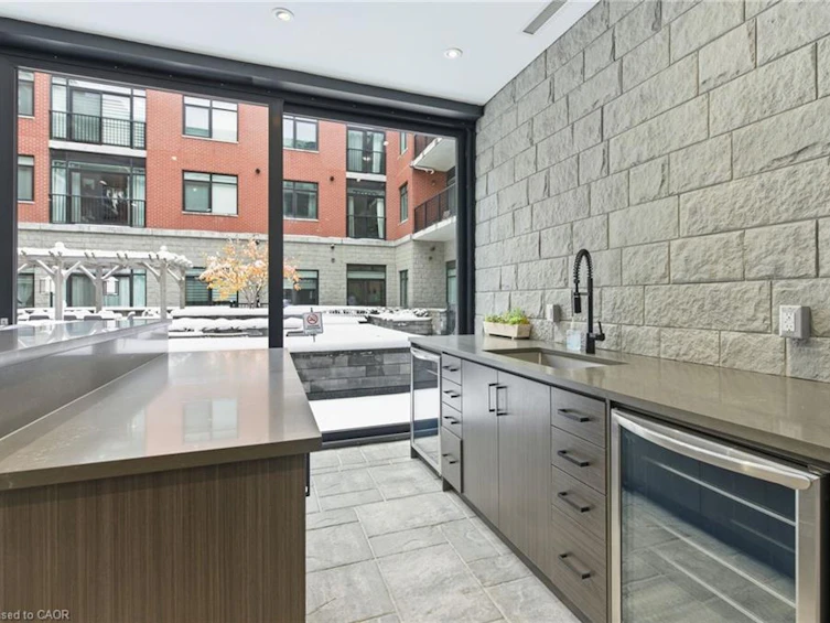 120-1 Redfern Avenue, Hamilton, ON, L9C 0E6 - 34