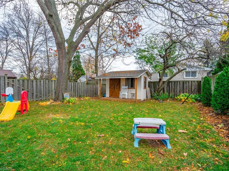 38 Golden Orchard Drive, Hamilton, ON, L9C 6J5 - 37