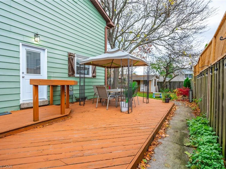 38 Golden Orchard Drive, Hamilton, ON, L9C 6J5 - 35