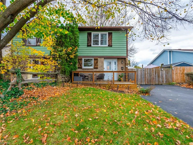 38 Golden Orchard Drive, Hamilton, ON, L9C 6J5 - 2