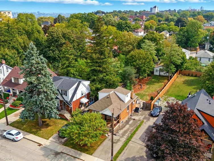 57 Highcliffe Avenue, Hamilton, ON, L9A 3L3 - 4