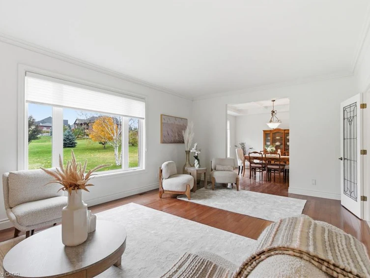 17 Tews Lane, Hamilton, ON, L9H 7N4 - 8