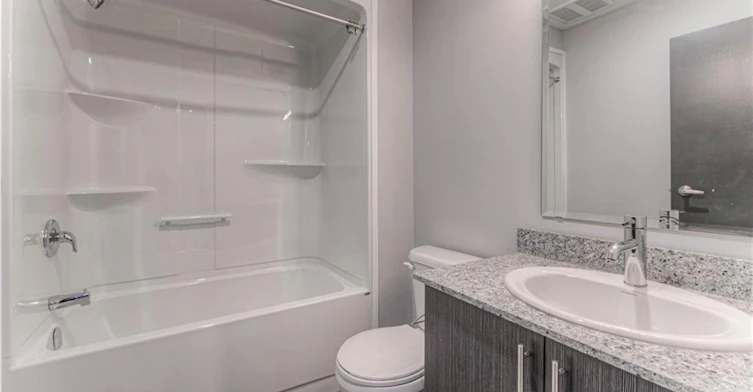 F113-275 Larch Street, Waterloo, ON, N2L 3R2 - 8