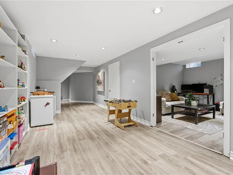 157 Braithwaite Avenue, Hamilton, ON, L9G 5A3 - 33