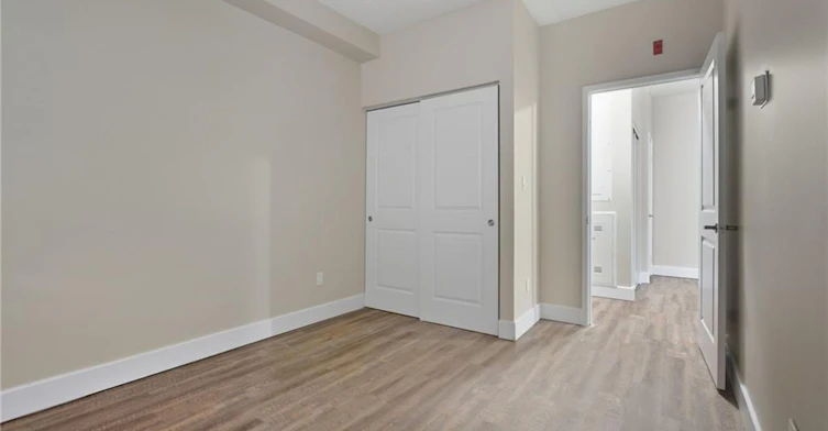 203-149 Main Street W, Hamilton, ON, L8P 1H9 - 14