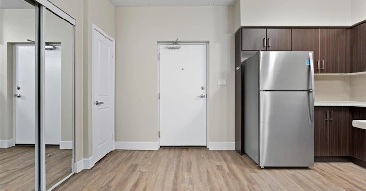 203-149 Main Street W, Hamilton, ON, L8P 1H9 - 5