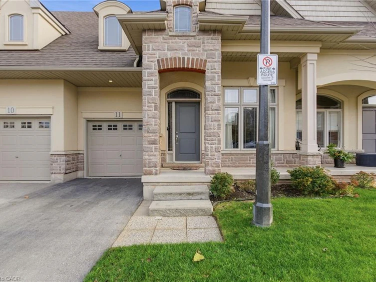 11-5056 New Street, Burlington, ON, L7L 0H4 - 2