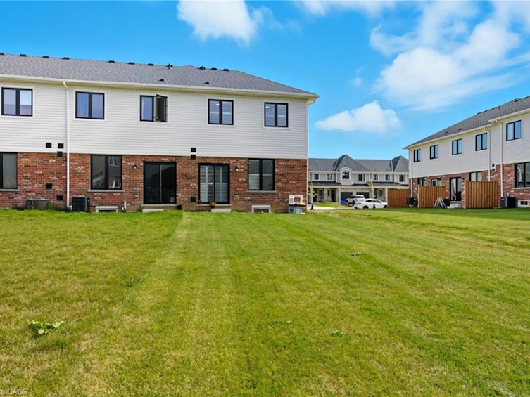 18 Mia Drive, Hamilton, ON, L9B 0K1 - 39