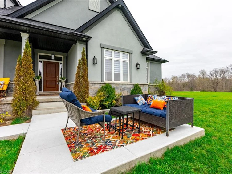 20 Chesswood Trail, Hamilton, ON, L8N 2Z7 - 7