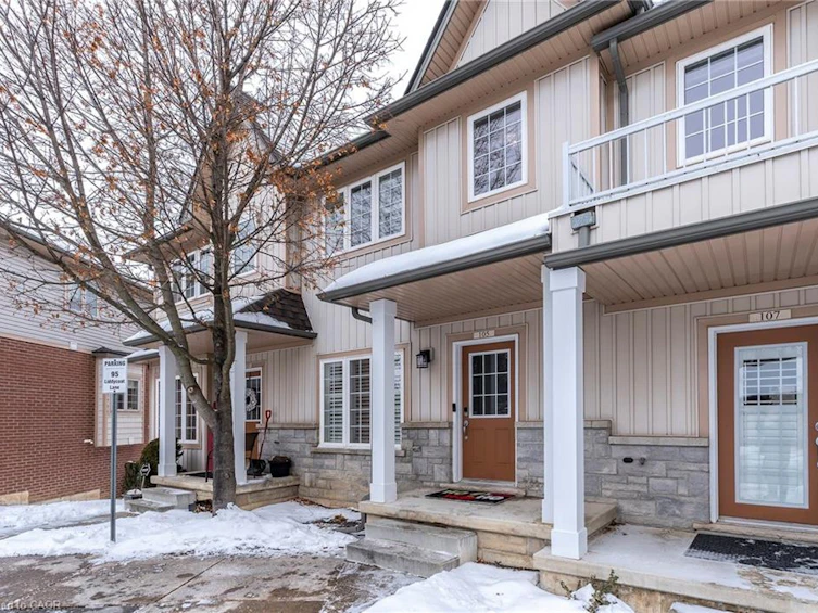 105 Liddycoat Lane, Hamilton, ON, L9G 0A7 - 2