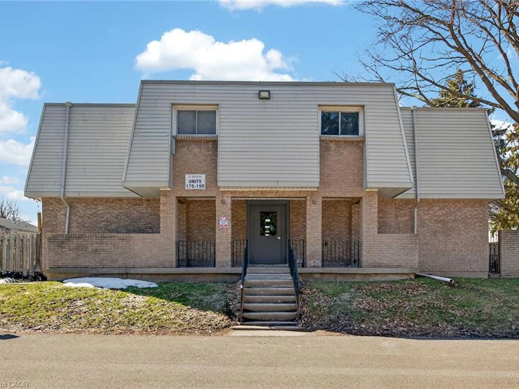 182-17 Old Pine Trail, St. Catharines, ON, L2M 6P9 - 3
