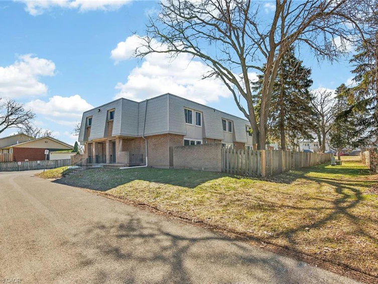 182-17 Old Pine Trail, St. Catharines, ON, L2M 6P9 - 34