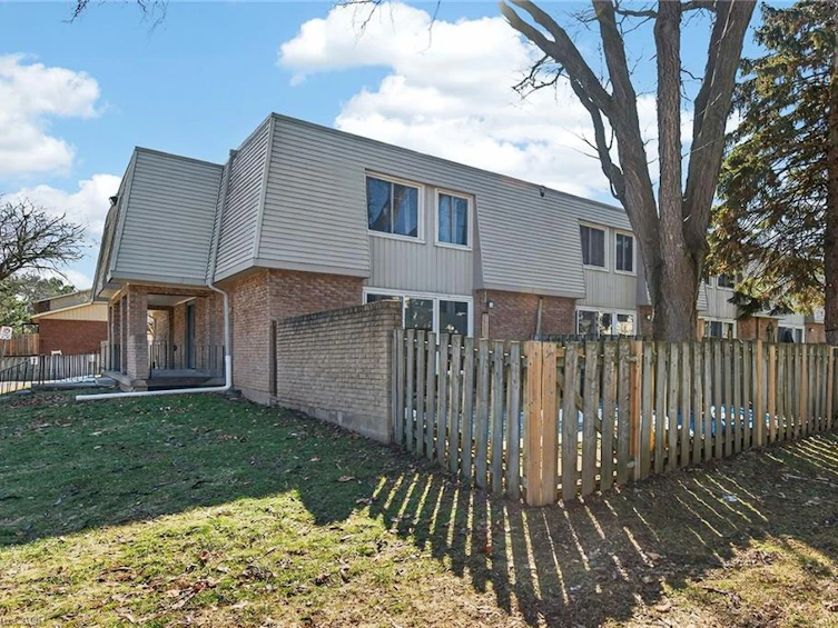 182-17 Old Pine Trail, St. Catharines, ON, L2M 6P9 - 33
