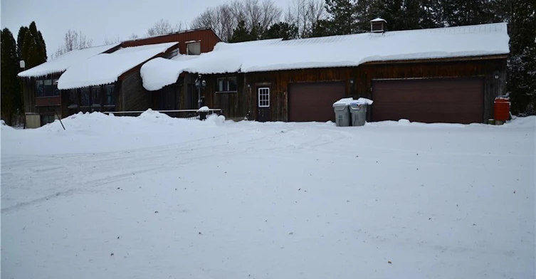 1045 Tremaine Avenue S, Listowel, ON, N4W 3G9