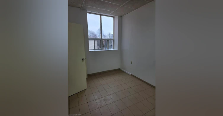 135 Logan Avenue, Toronto, ON, M4M 2M9 - 13
