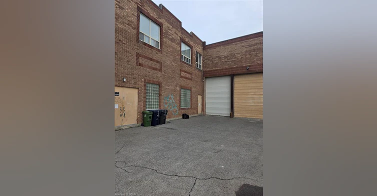 135 Logan Avenue, Toronto, ON, M4M 2M9 - 25