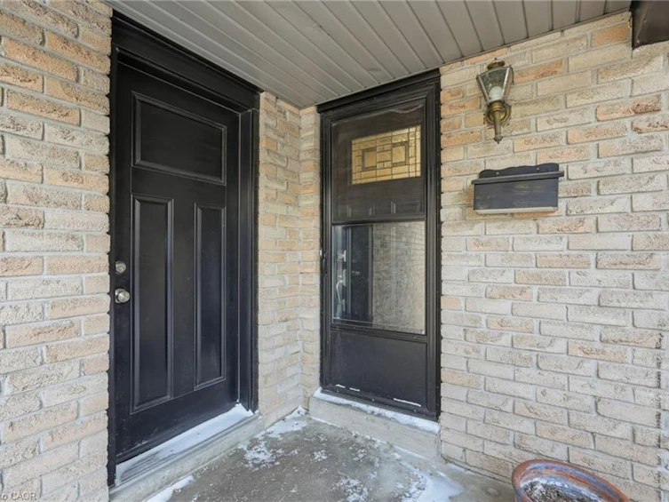 55 Ventura Drive, Hamilton, ON, L8J 1W5 - 4