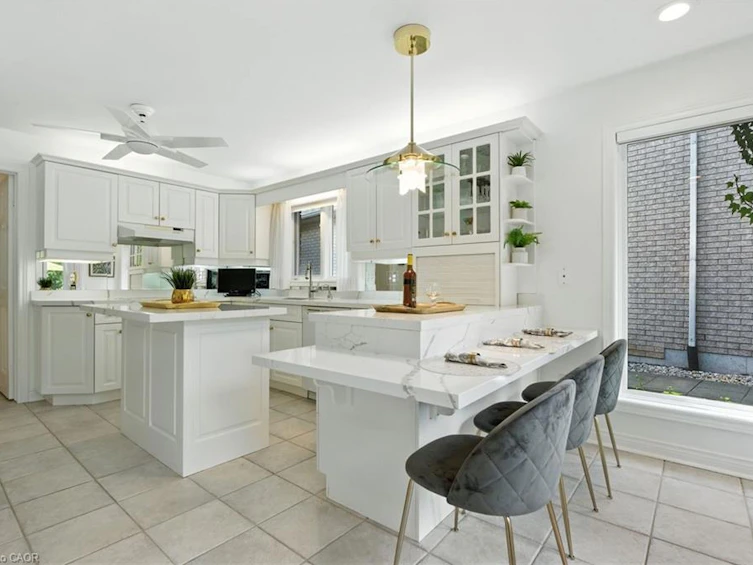 1104 Crofton Way, Burlington, ON, L7P 4W8 - 14
