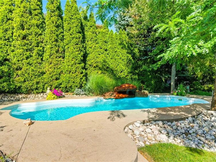 1104 Crofton Way, Burlington, ON, L7P 4W8 - 41