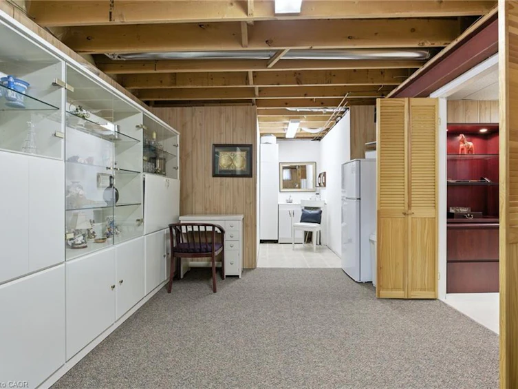 1104 Crofton Way, Burlington, ON, L7P 4W8 - 36