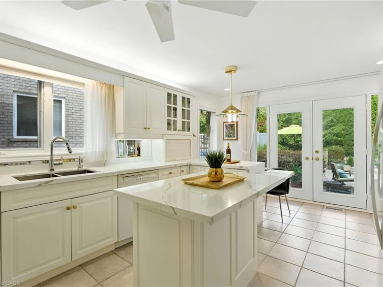 1104 Crofton Way, Burlington, ON, L7P 4W8 - 16