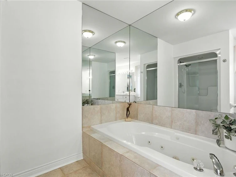 1104 Crofton Way, Burlington, ON, L7P 4W8 - 26