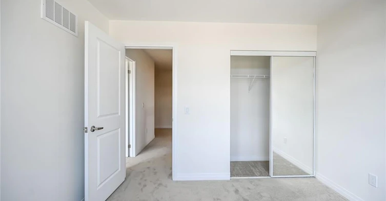377 Provident Way, Hamilton, ON, L0R 1W0 - 40