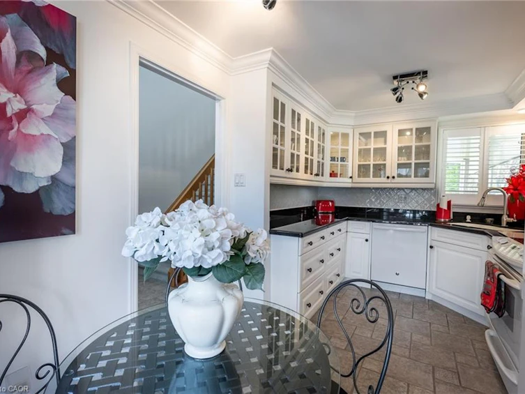 6-1508 Upper Middle Road, Burlington, ON, L7P 4M5 - 24