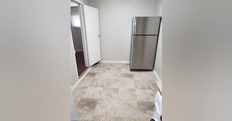 1-205 Kenilworth Avenue N, Hamilton, ON, L8H 4S3 - 2