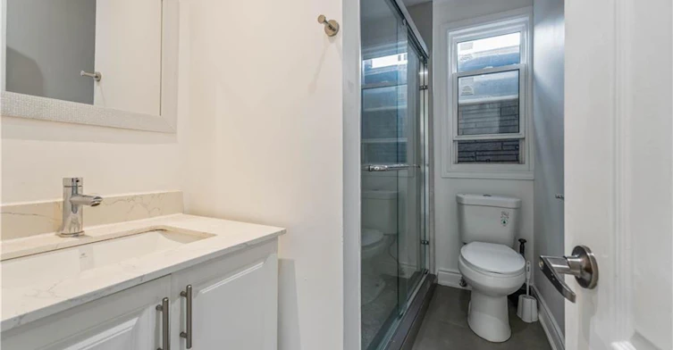 2-934 Barton Street E, Hamilton, ON, L8L 3C5 - 9