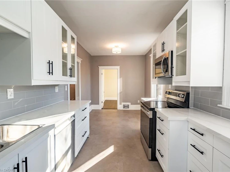 68-70 Robert Street, Hamilton, ON, L8L 2P3 - 15