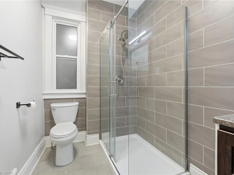 68-70 Robert Street, Hamilton, ON, L8L 2P3 - 39