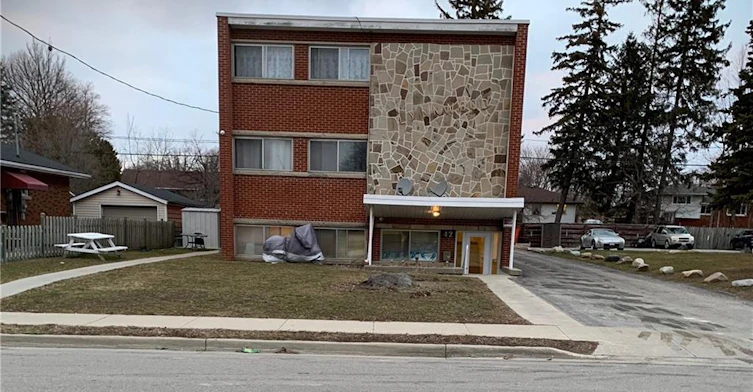 9-42 Hilltop Drive, Cambridge, ON, N1R 1T1