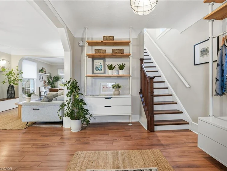 232 Mountain Park Avenue, Hamilton, ON, L8V 1A3 - 10