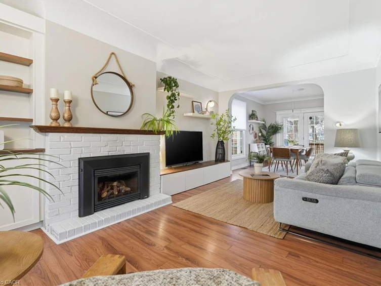232 Mountain Park Avenue, Hamilton, ON, L8V 1A3 - 12