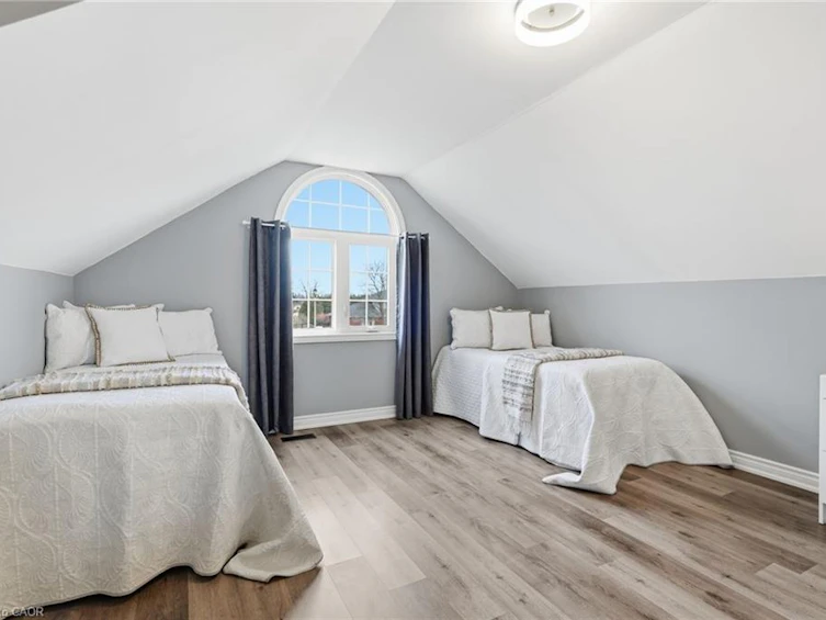 9 Cornelia Court, Hamilton, ON, L8B 0Z9 - 30