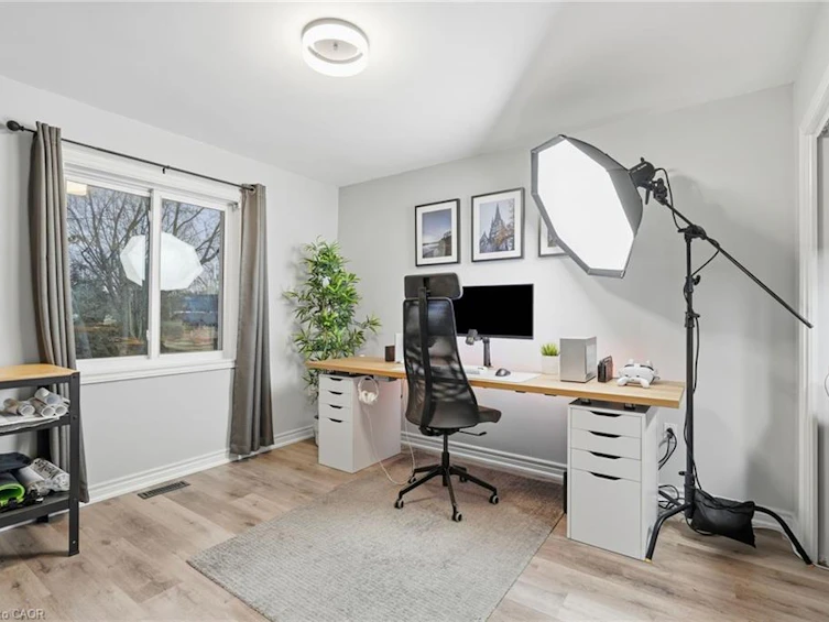 9 Cornelia Court, Hamilton, ON, L8B 0Z9 - 29