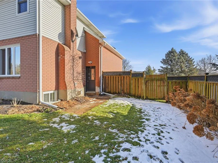 9 Cornelia Court, Hamilton, ON, L8B 0Z9 - 46