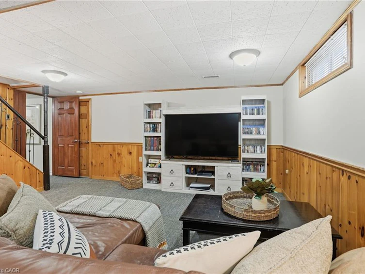 16 Alison Avenue, Cambridge, ON, N1R 1M9 - 26