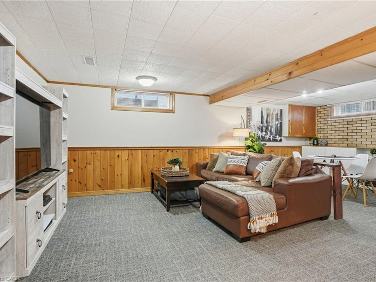 16 Alison Avenue, Cambridge, ON, N1R 1M9 - 24
