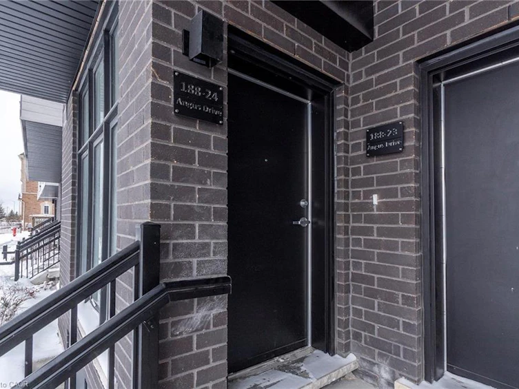 24-188 Angus Drive, Ajax, ON, L1S 0G5 - 3