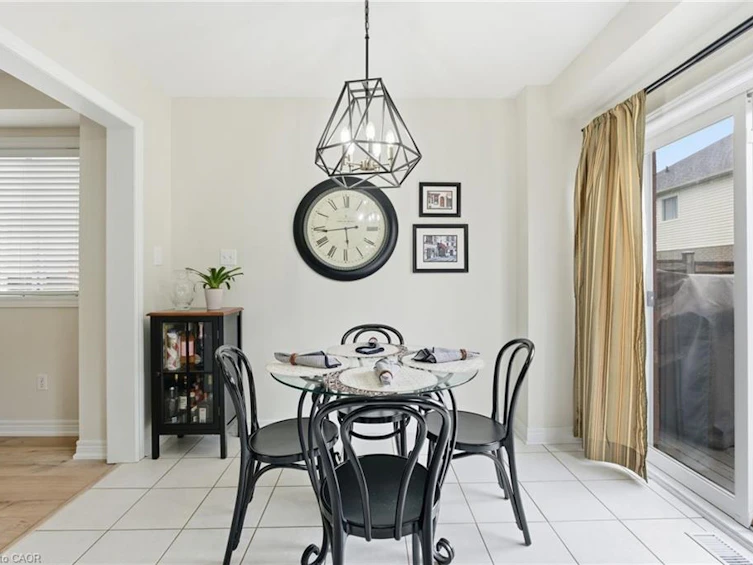 9 Slater Court, Hamilton, ON, L8B 0K8 - 10