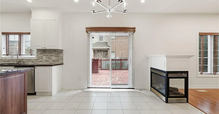 100 Springstead Avenue, Hamilton, ON, L8E 6E9 - 8