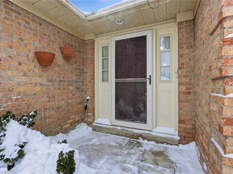 2320 Homer Drive, Burlington, ON, L7P 4V4 - 3