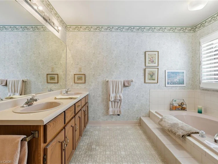 2320 Homer Drive, Burlington, ON, L7P 4V4 - 24