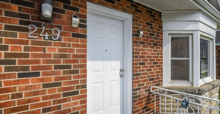 Main-249 West 5th Street, Hamilton, ON, L9C 3N8 - 4